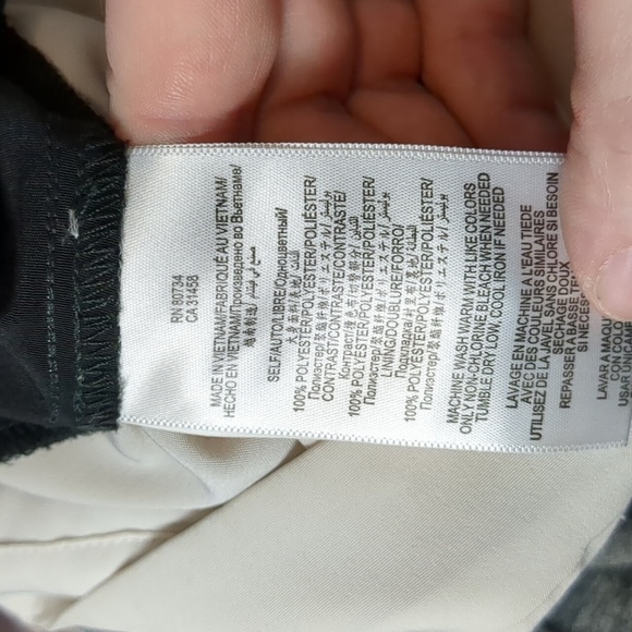 BCBGENERATION cream black shorts size 2 - Picture 5 of 5